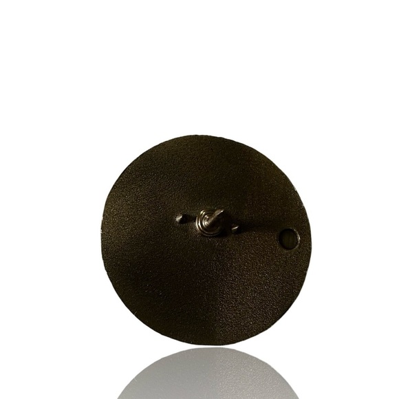 NHL Collector Trade Pins LAS VEGAS GOLDEN KNIGHTS Lot of 5. - Picture 7 of 11